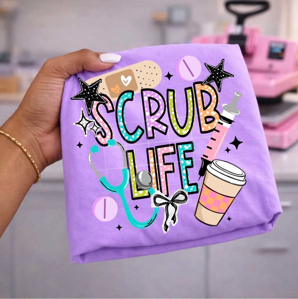 Scrub life graphic tee