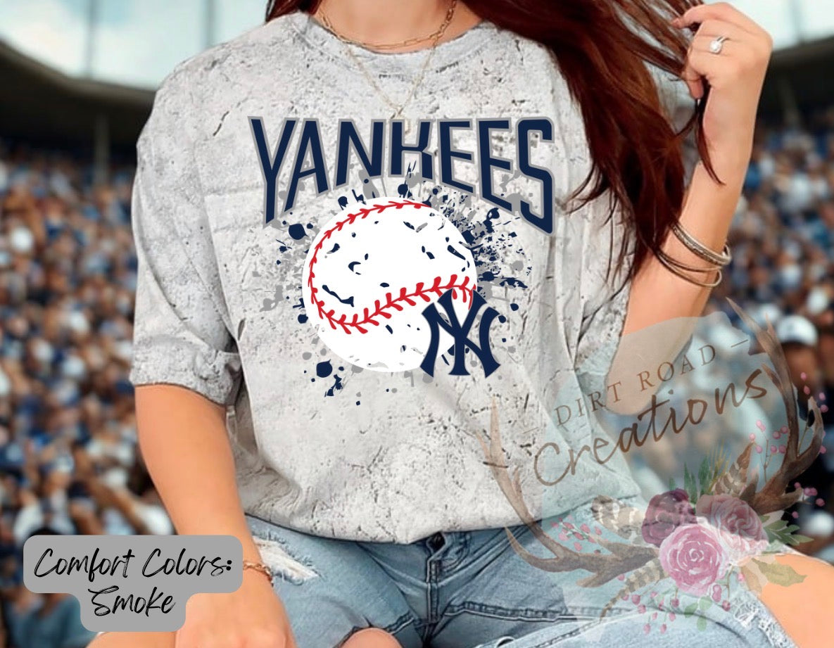 Splatter Yankees graphic tee