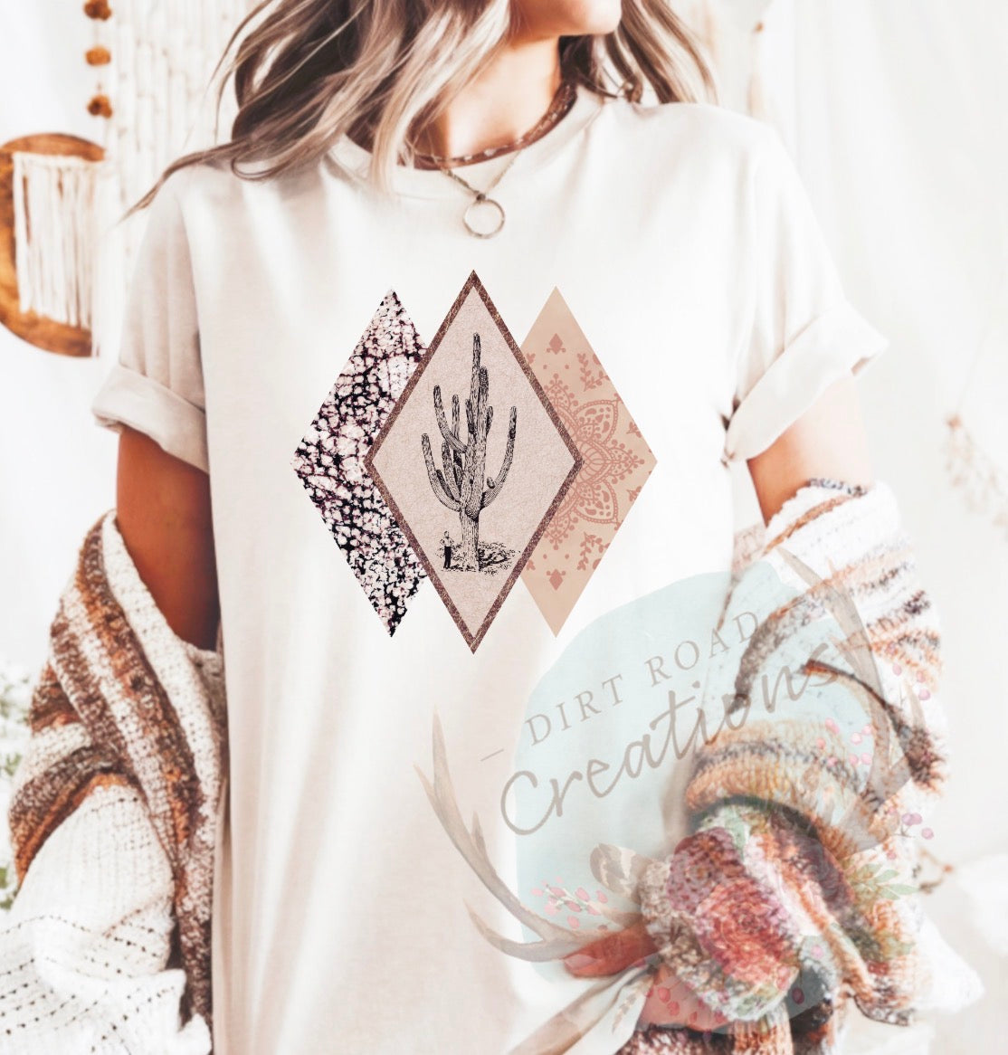 Tan triangles graphic tee