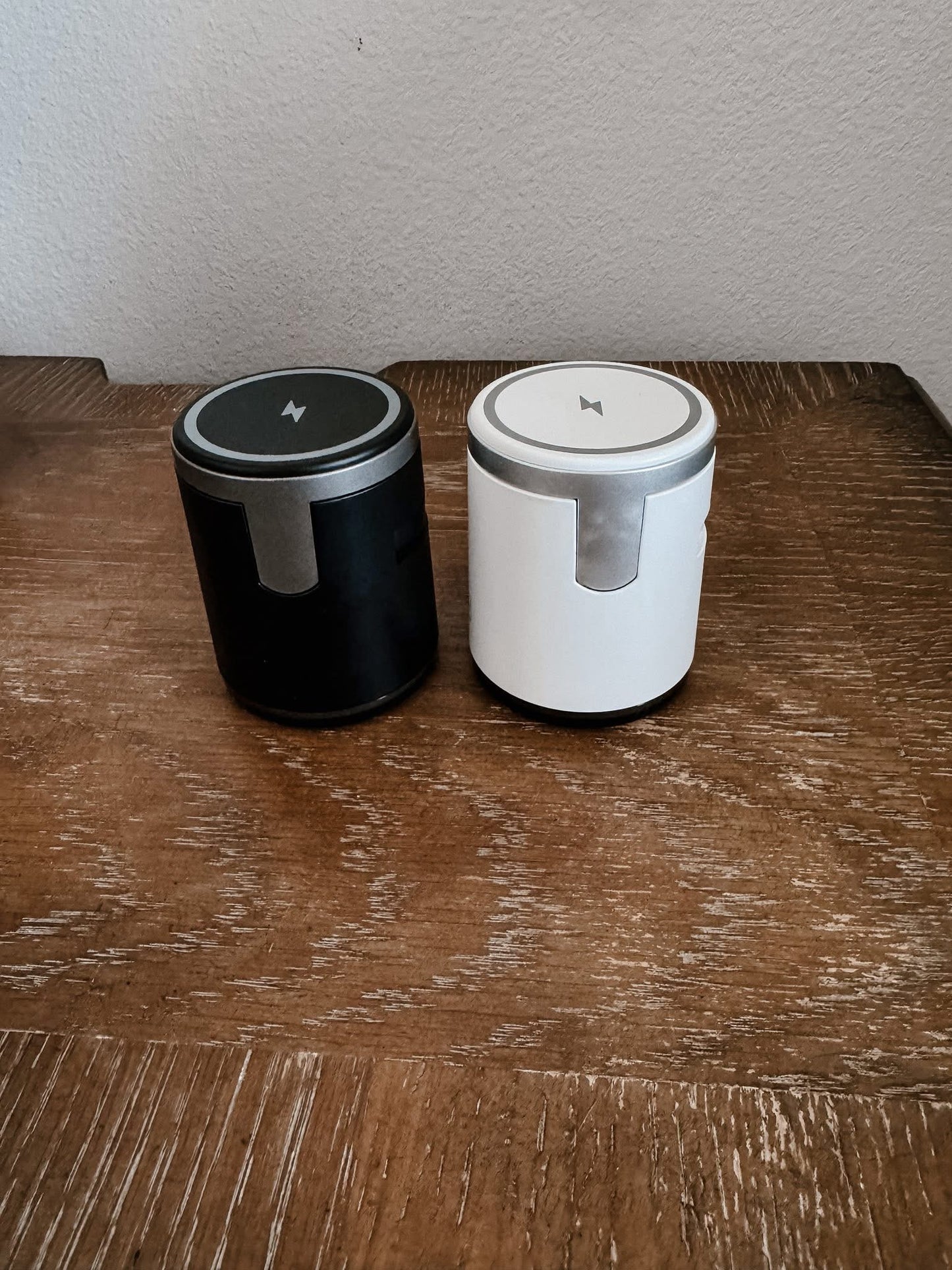 Preorder: Wireless Charging Stand
