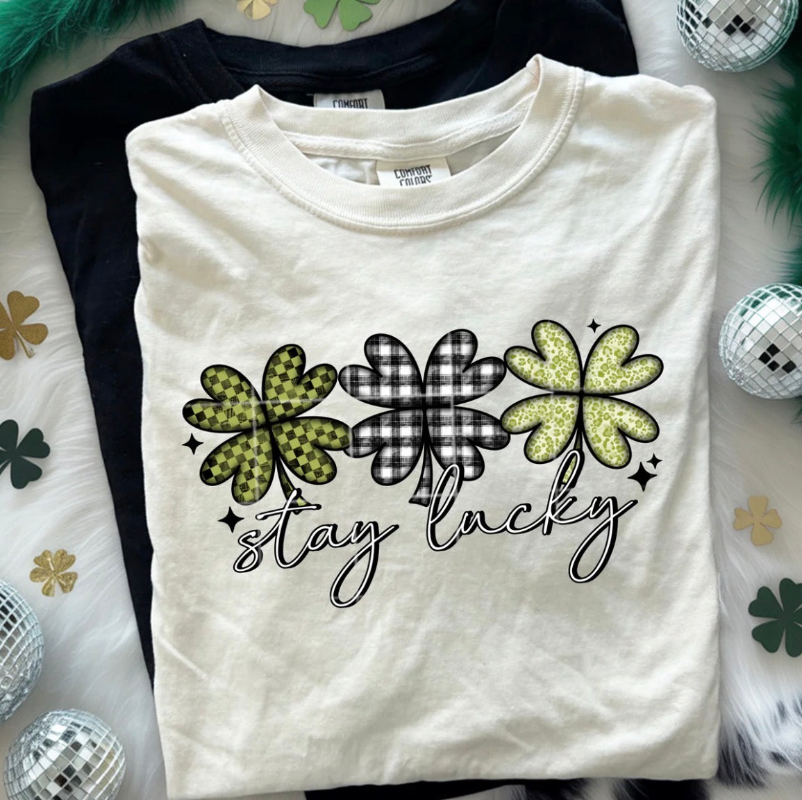 Stay lucky π graphic tee