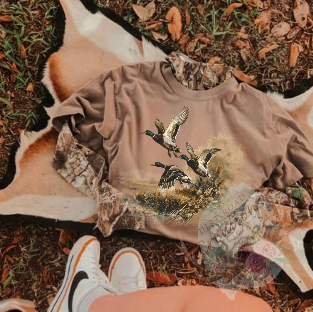 Vintage ducks graphic tee