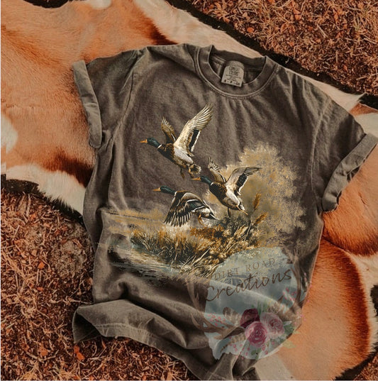 Vintage ducks graphic tee