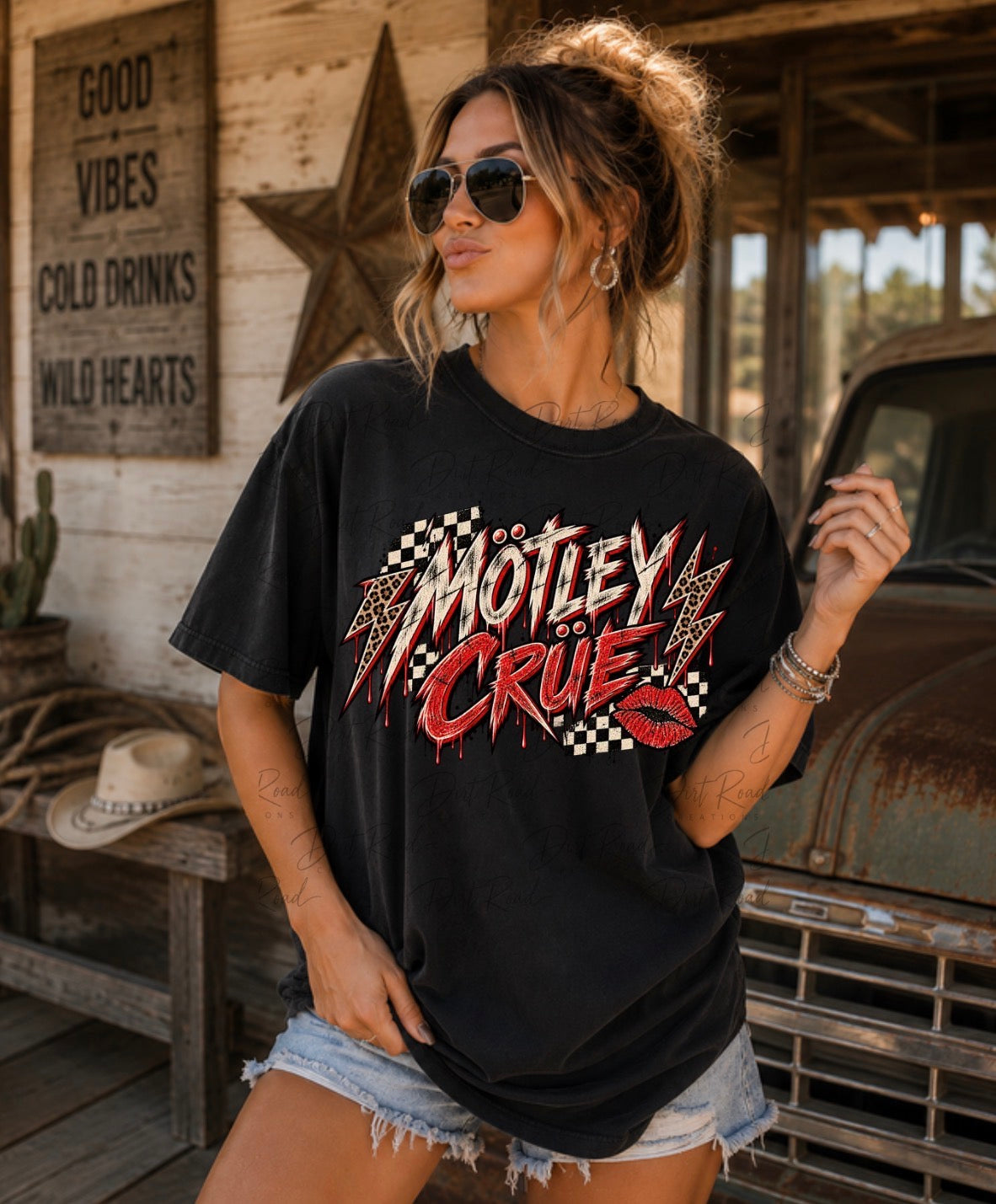 MC graphic tee