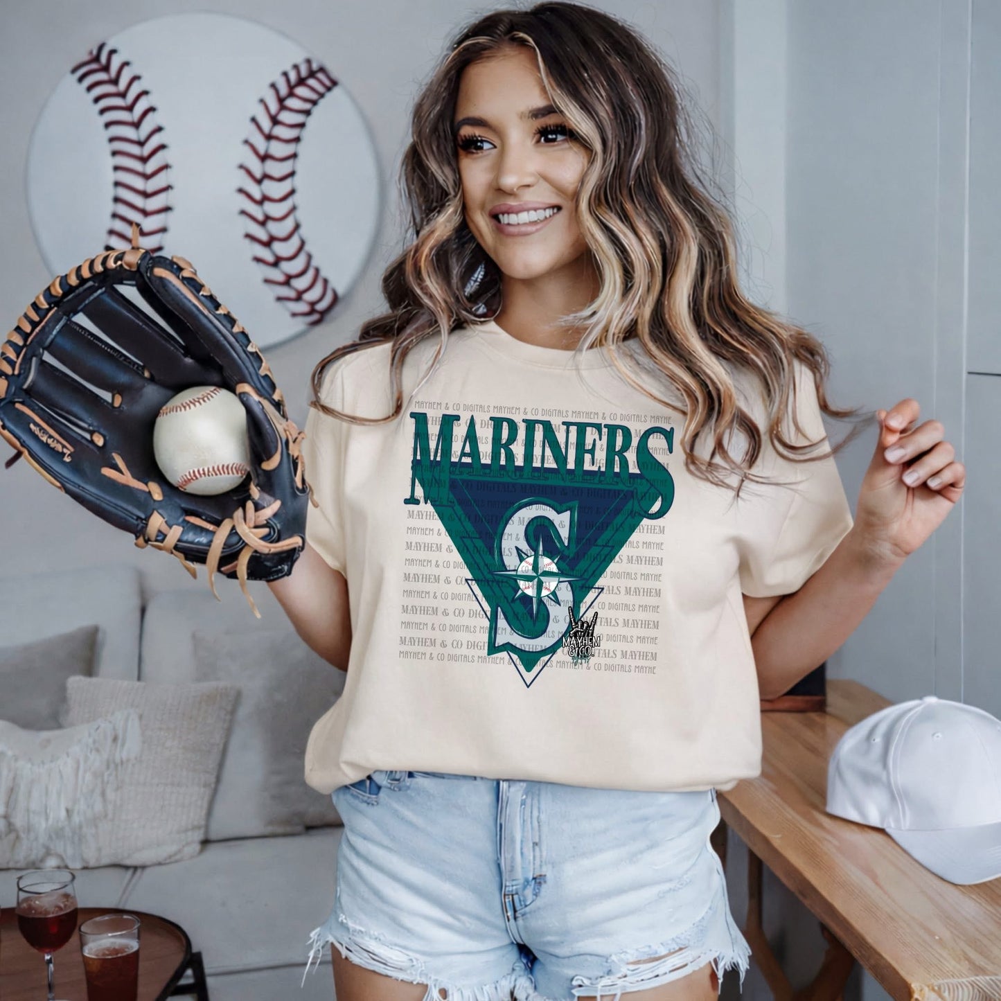 Retro Mariners graphic tee