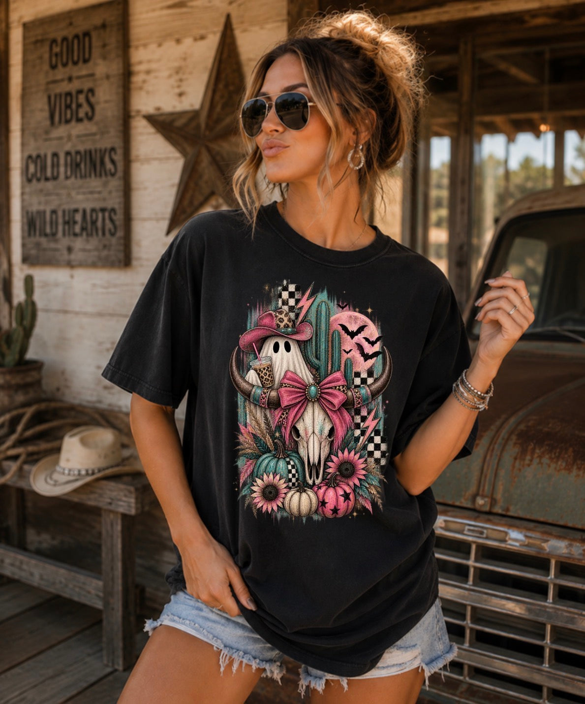 Pink bull skull graphic tee