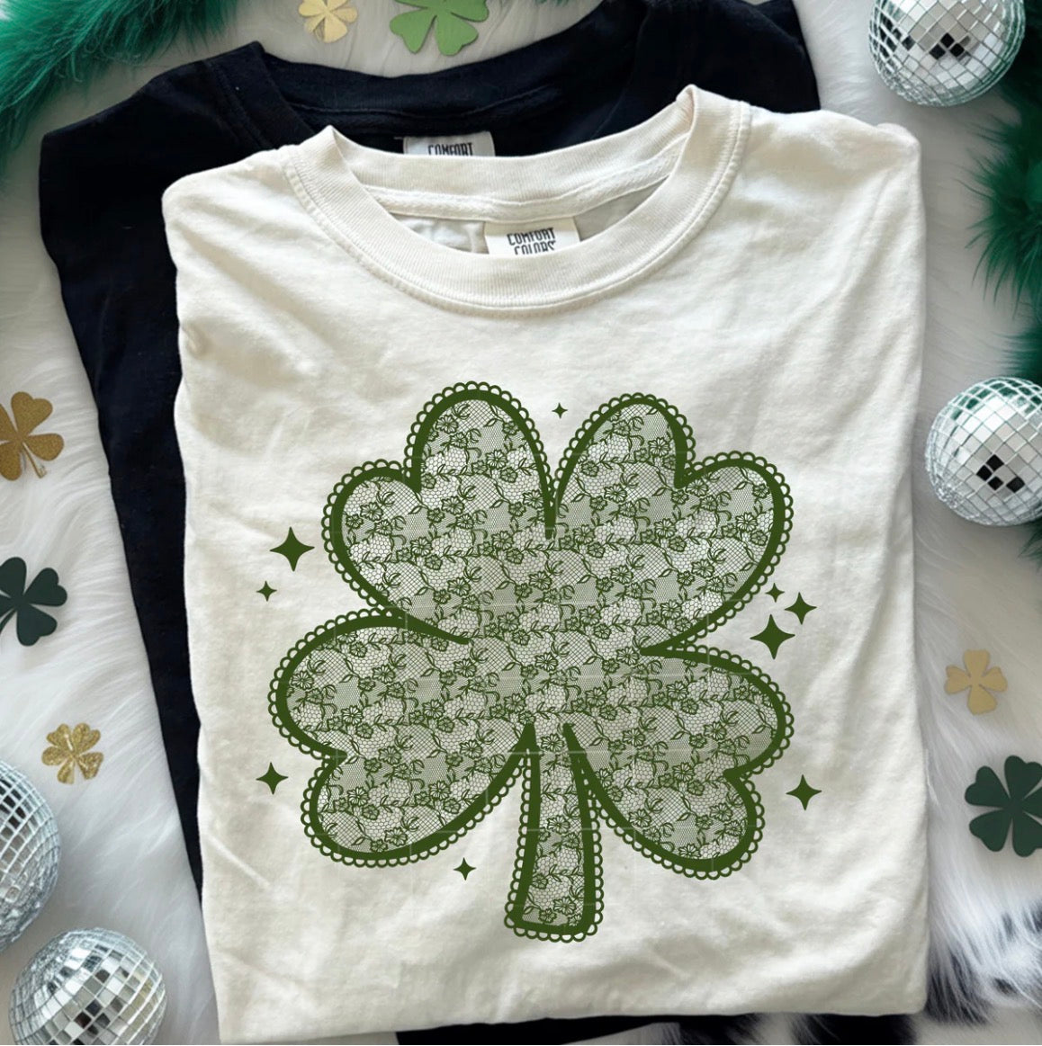 Lace shamrock graphic tee