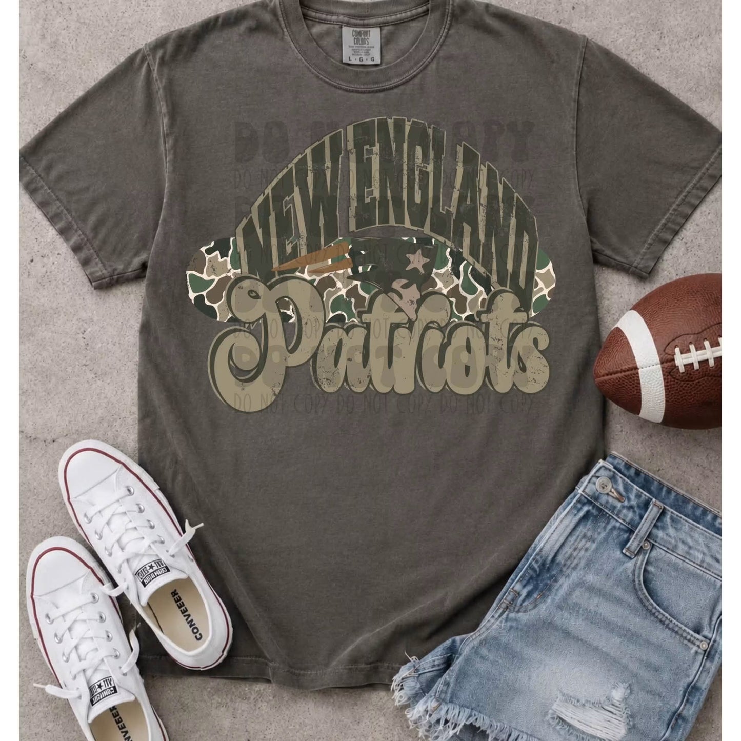 New England 🏈 graphic tee