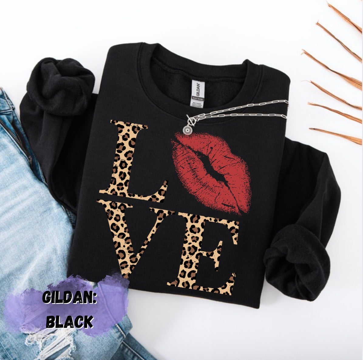 Leopard Love graphic tee