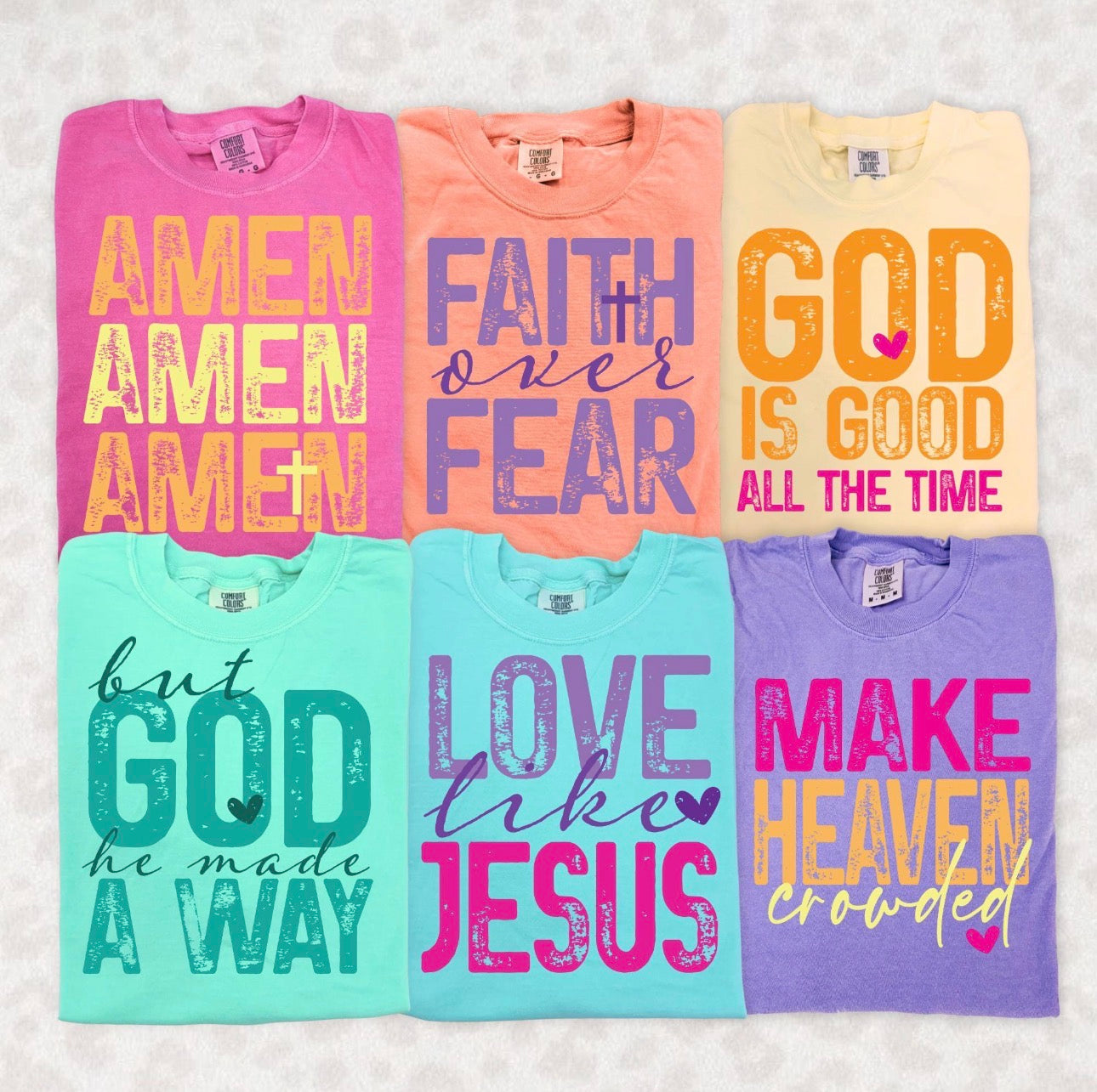 Love like Jesus graphic tee