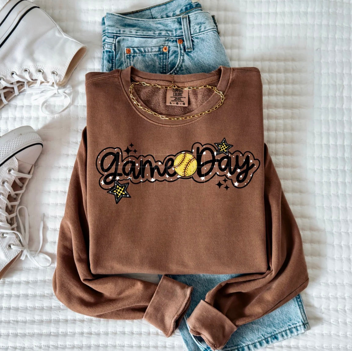 Game day softball graphic tee