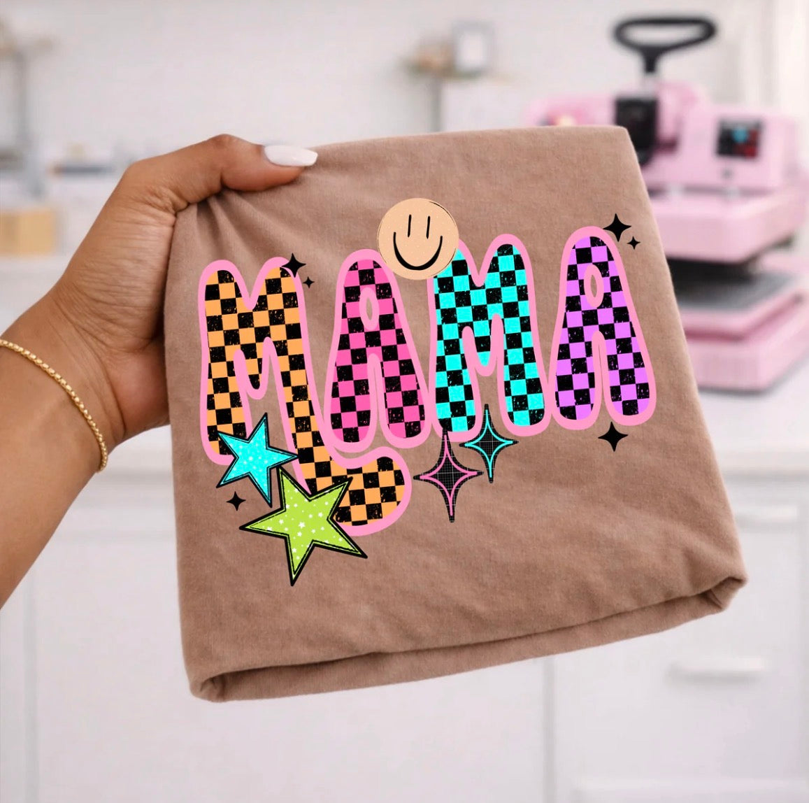 Mama graphic tee