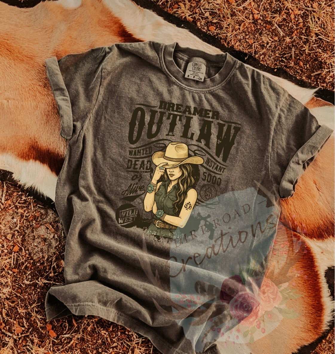 Outlaw graphic tee
